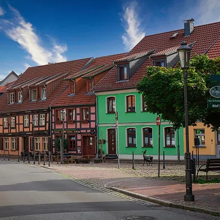 Lakeview - Penthouse Am Hafen Apartman Röbel