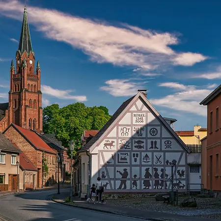 Lakeview - Penthouse Am Hafen Röbel